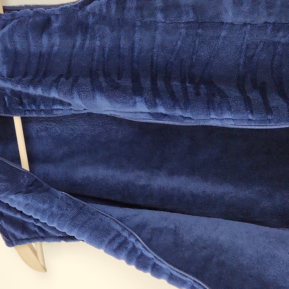 i.b. diffusion Womens Vest - Picture 2 of 3